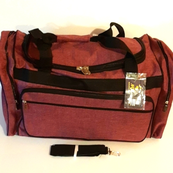 N Gil Handbags - Large Weekender Bag.     Smoke free home